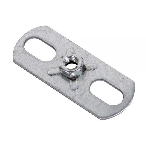 Пластина опорная SHUFT с гайкой М8 30х80х3